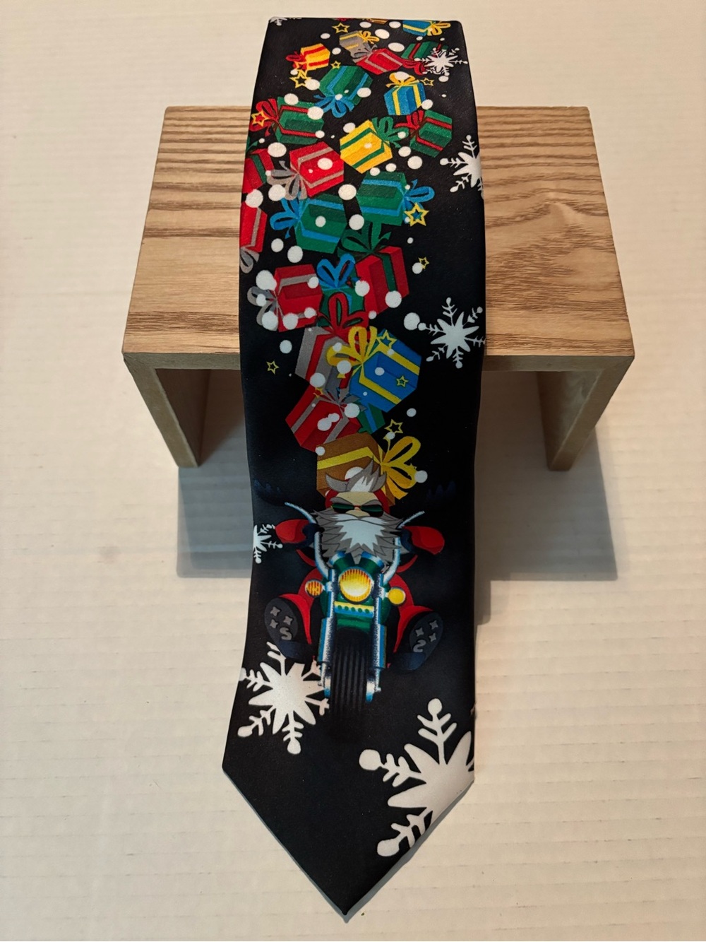 Men’s Neck Tie with Santa on a Motorcycle pre-owned